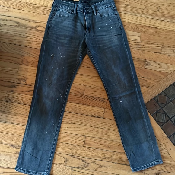 Lucky Men’s Denim - Picture 2 of 5